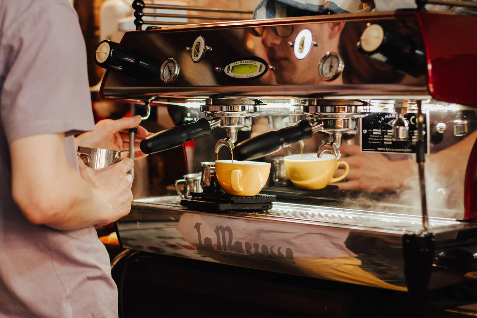 Imagen principal de Café Retama, Cafetería de especialidad en Madrid
